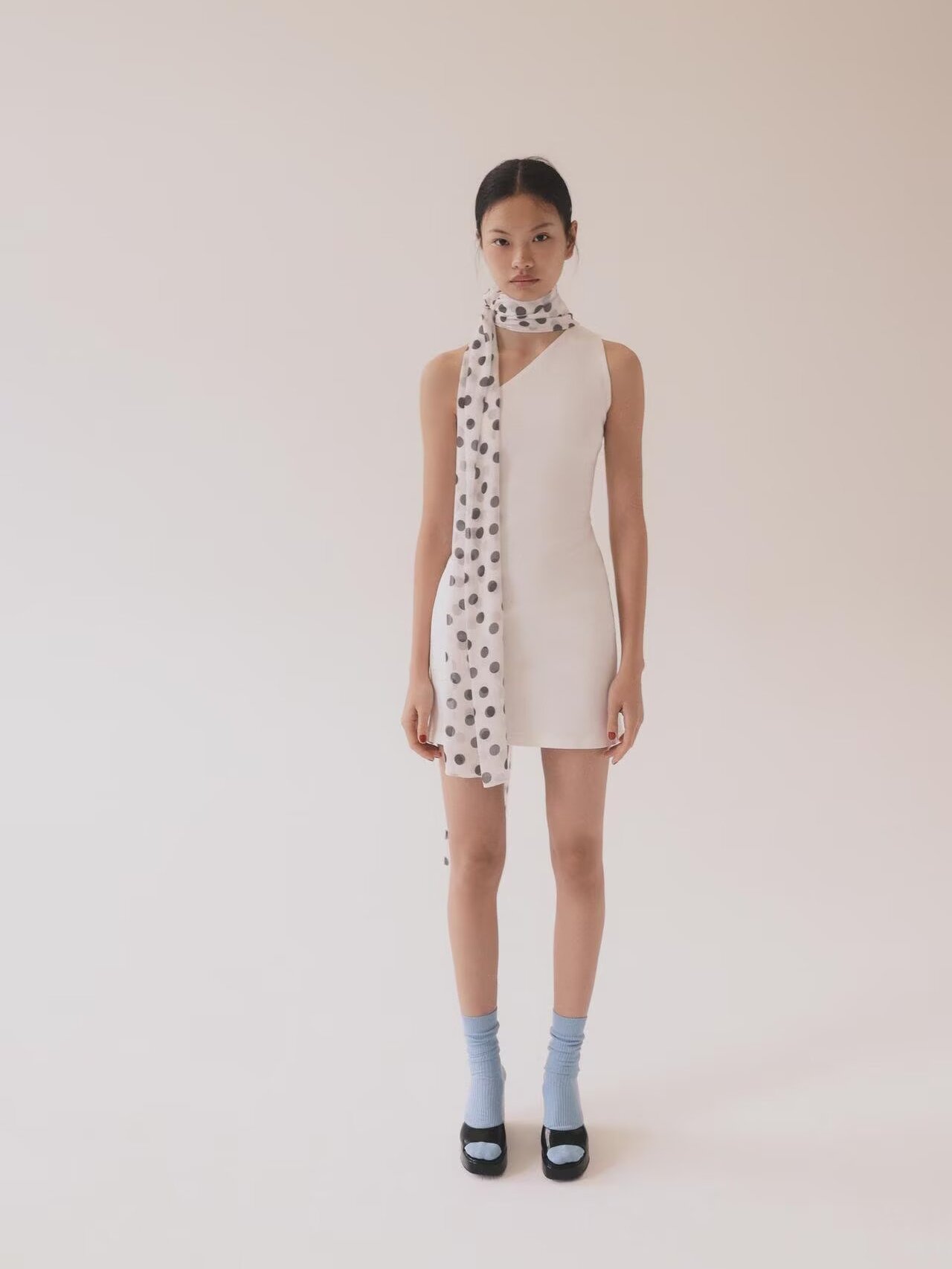 New Ethnic Fashion - 夏の新作水玉模様スカーフショルダーバードネックハンギングドレス女性のファッションエスニック服ステージパフォーマンスウェア